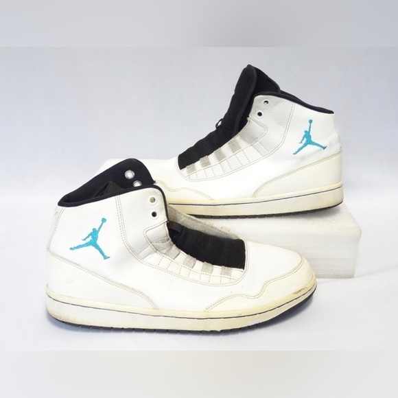 Jordan Other - Jordan Executive "White" Shoes Size: 9 (men)